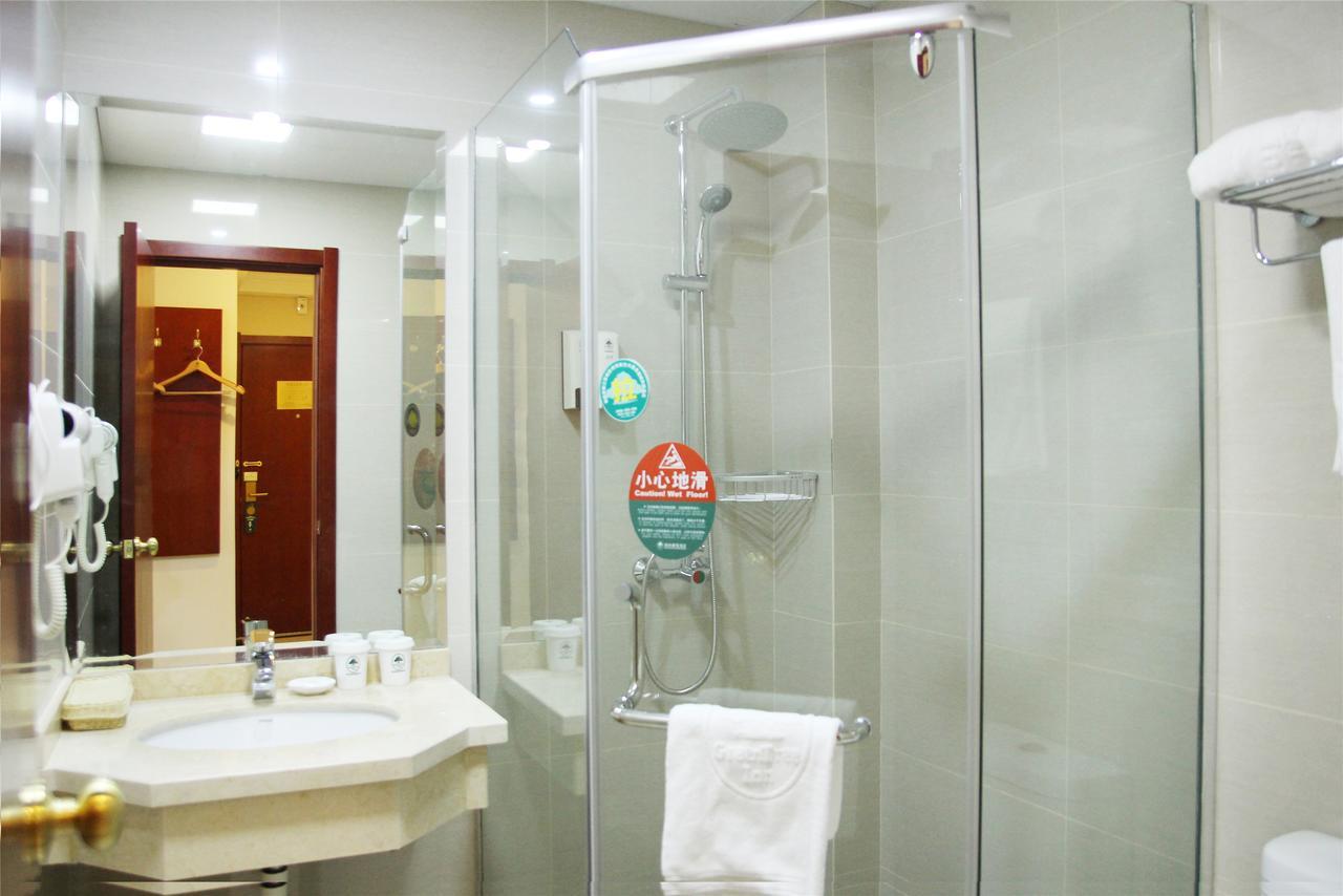 Greentree Inn Jiangsu Suzhou Kunshan High Speed Rail Station Hengshan Road Express Hotel Exterior foto