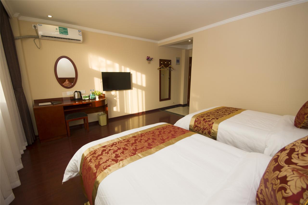 Greentree Inn Jiangsu Suzhou Kunshan High Speed Rail Station Hengshan Road Express Hotel Exterior foto